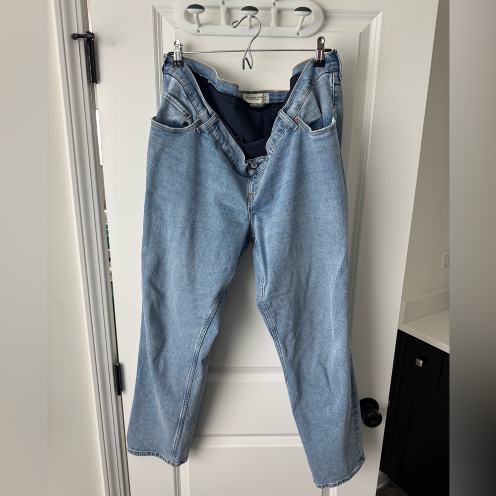 Abercrombie Maternity Jeans - Ankle Straight 34 Long Sleeve
